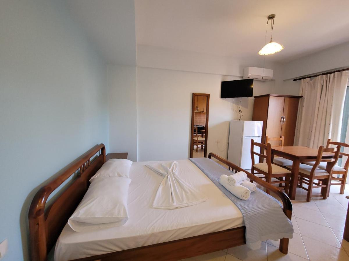 Vila Mihasi Ksamil Exterior foto