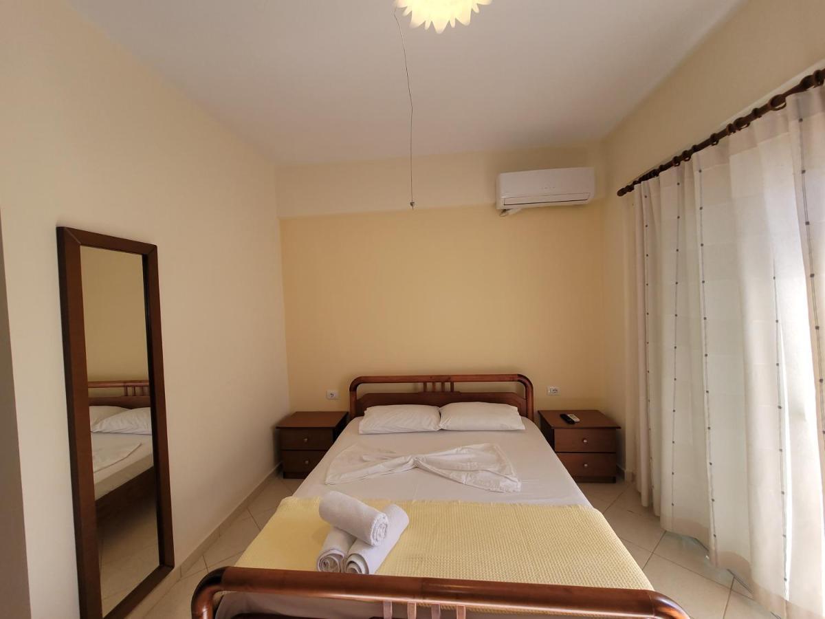 Vila Mihasi Ksamil Exterior foto